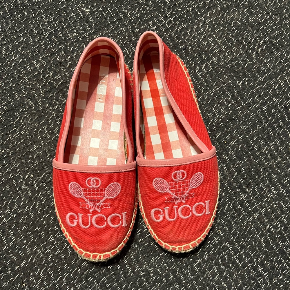 Gucci tennis shoes